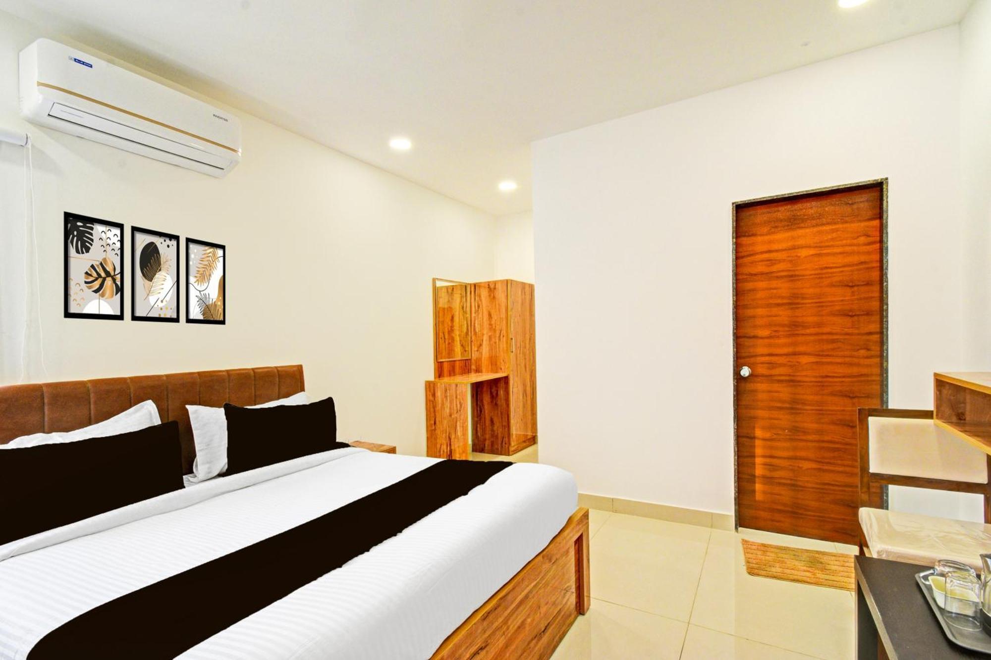 Super Townhouse Oak Suchitra Kompally Road Formerly Sun Moon Hotels Trimulgherry Luaran gambar