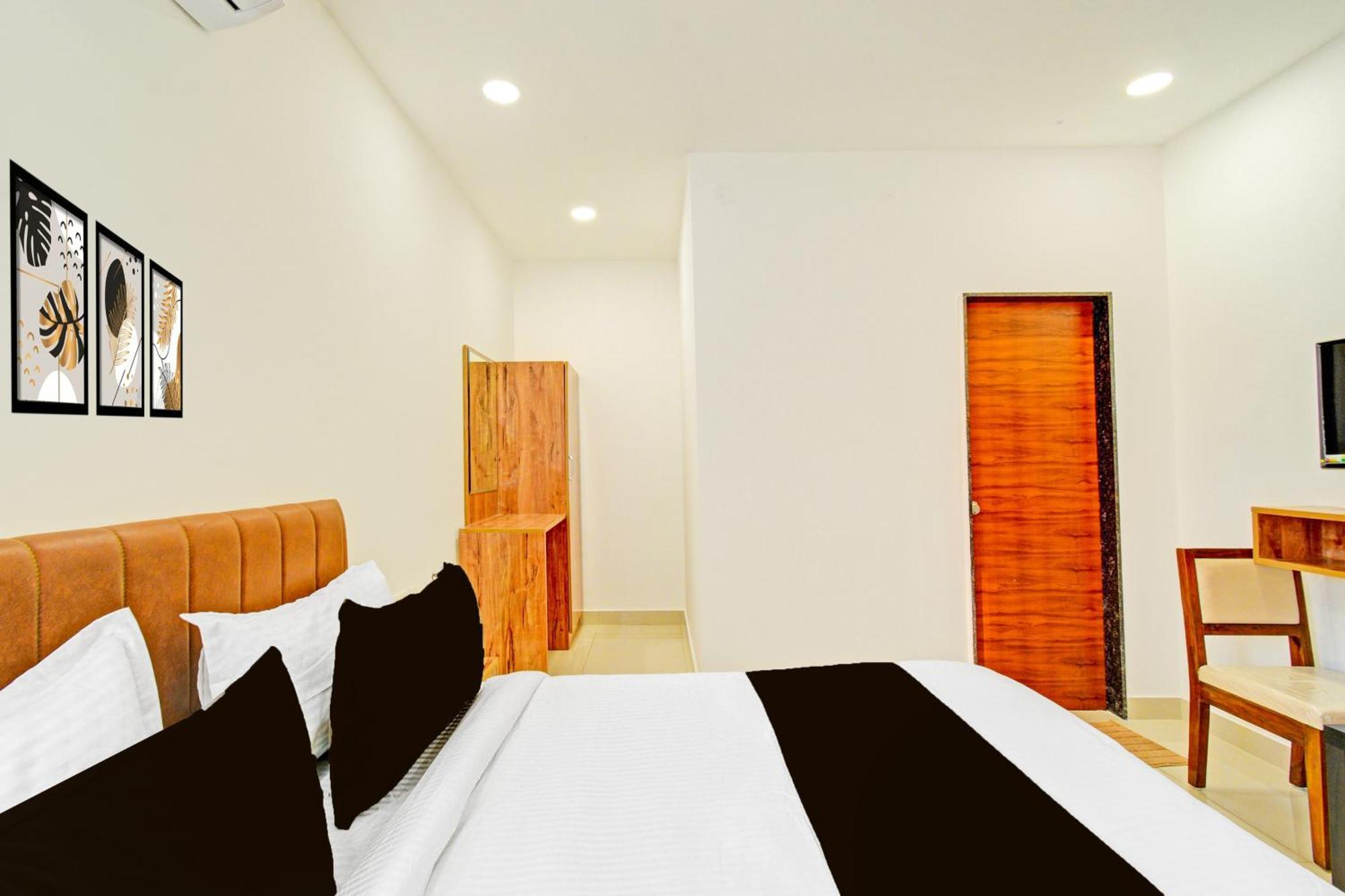 Super Townhouse Oak Suchitra Kompally Road Formerly Sun Moon Hotels Trimulgherry Luaran gambar